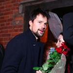 Danila Kozlovsky barátnője elviseli erőszakos indulatát