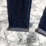 Как правильно делать подкаты на джинсах?